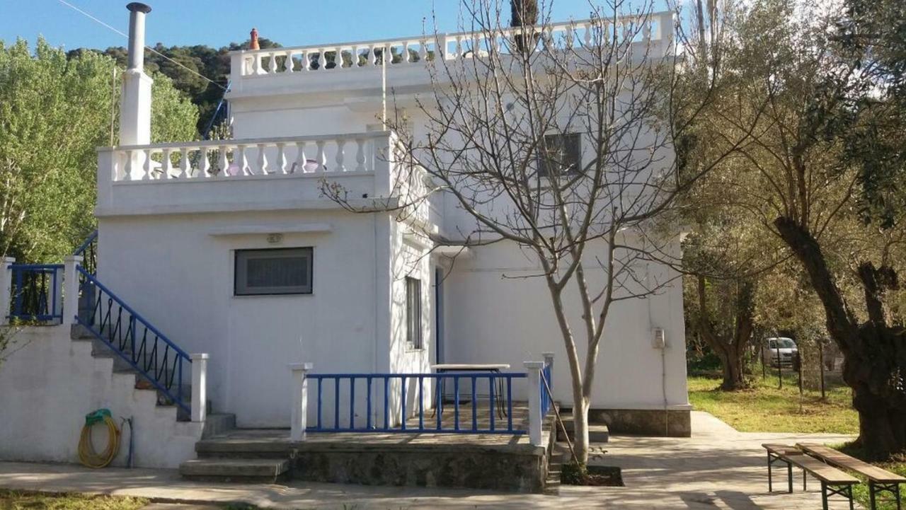 O Pyrgos Accommodations Panormos  Bagian luar foto